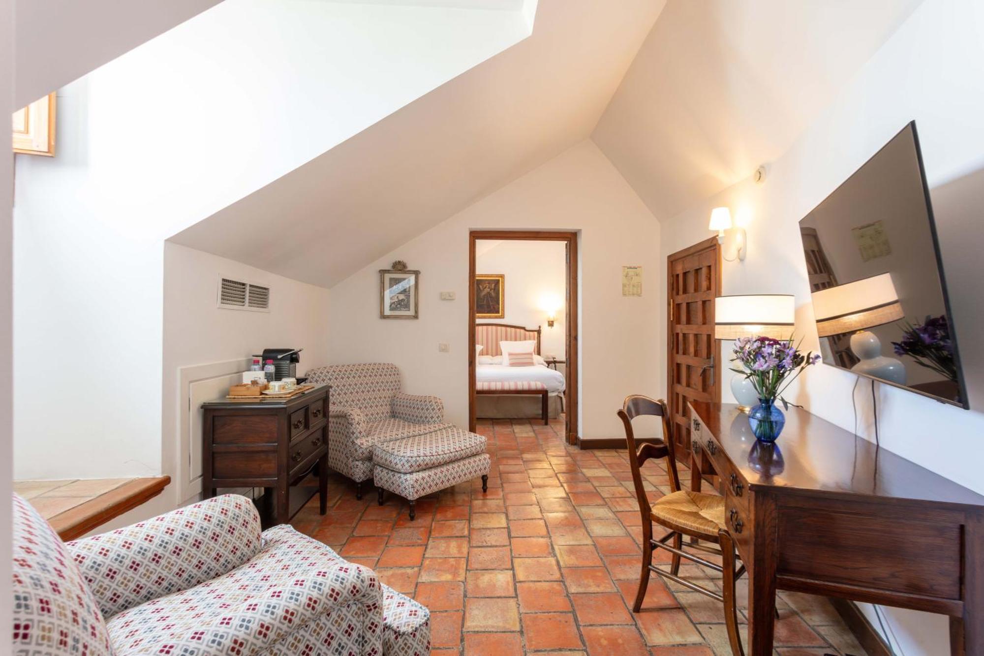 Hotel Puerta De La Luna Baeza Eksteriør bilde