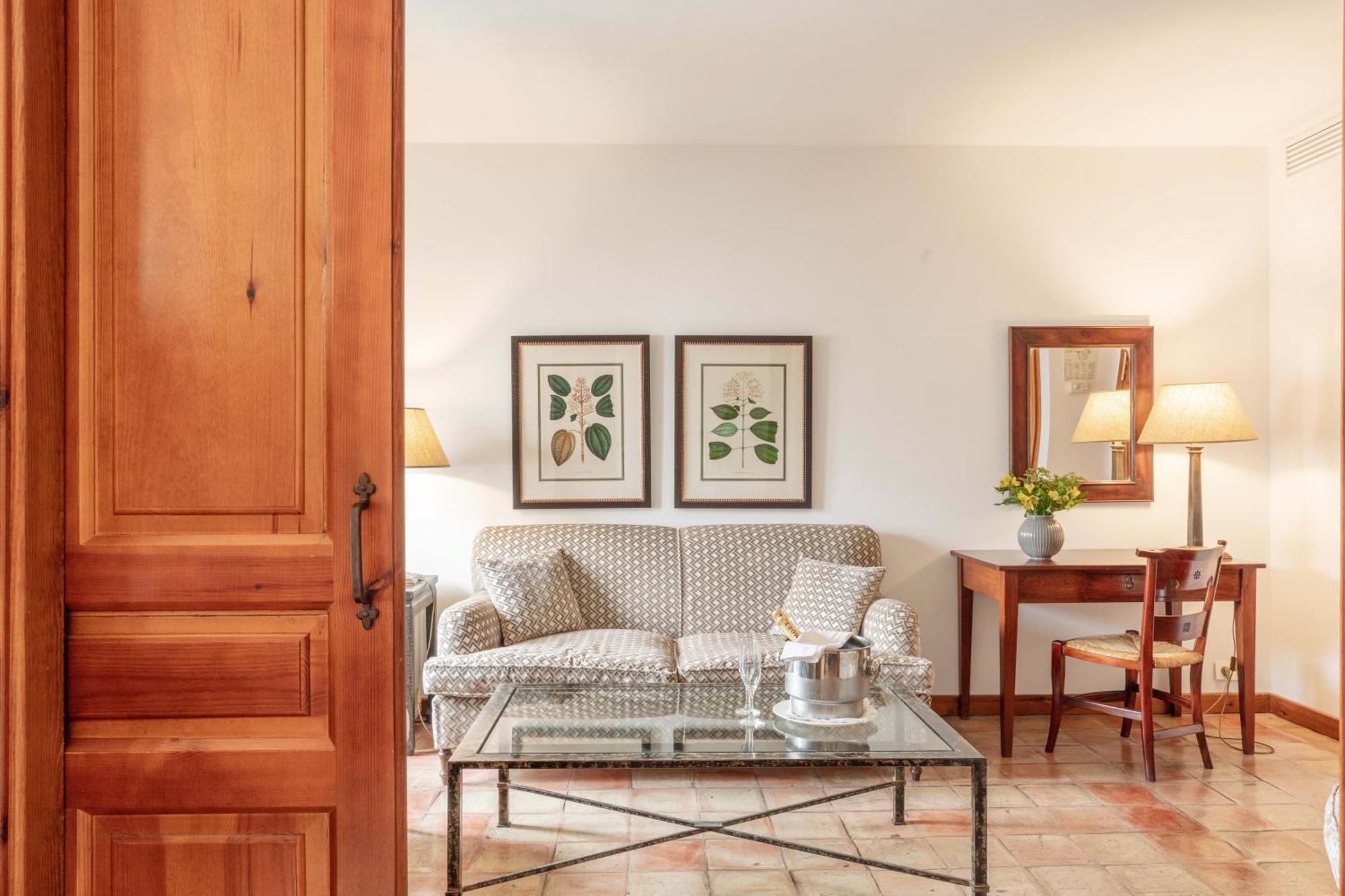 Hotel Puerta De La Luna Baeza Eksteriør bilde