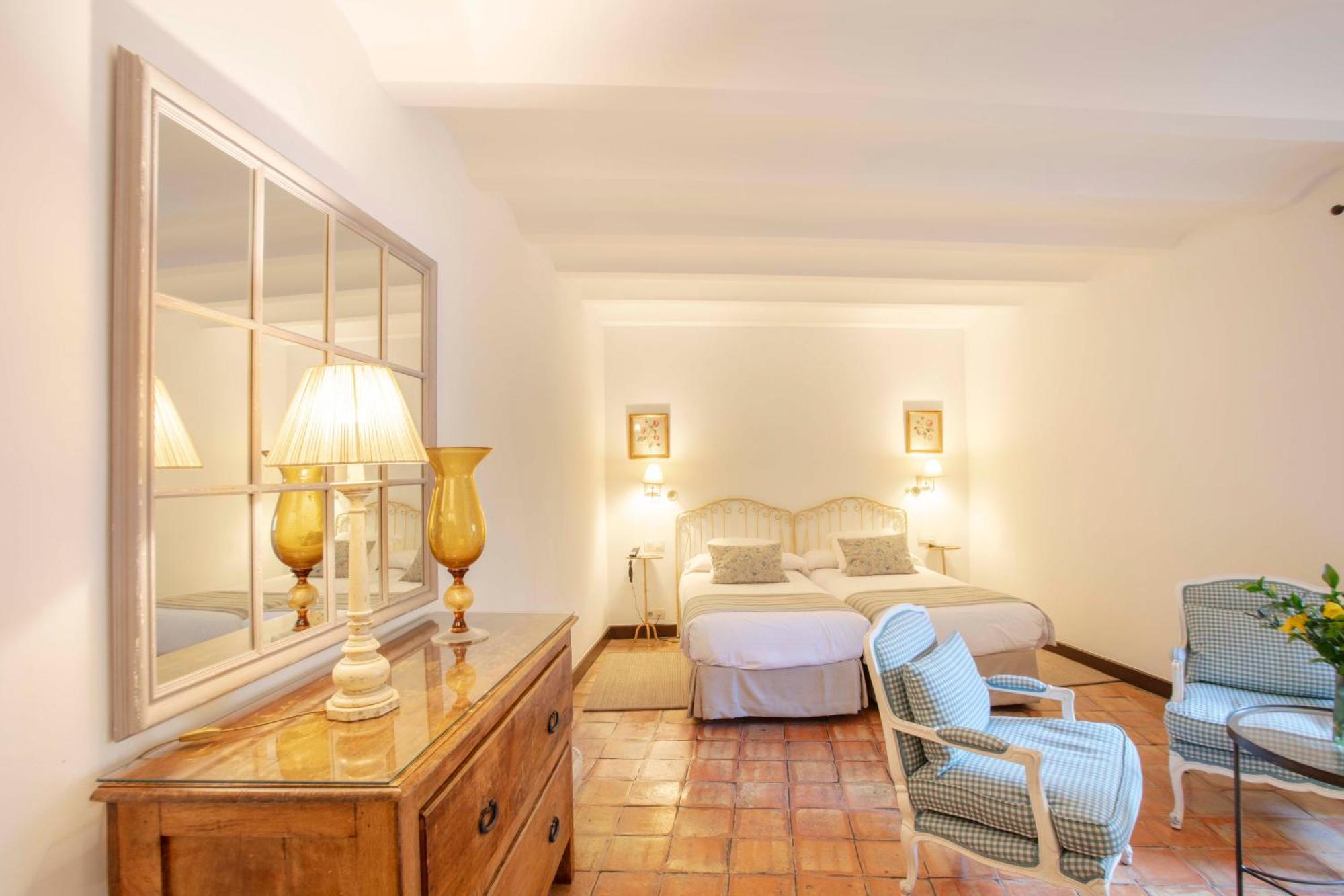 Hotel Puerta De La Luna Baeza Eksteriør bilde